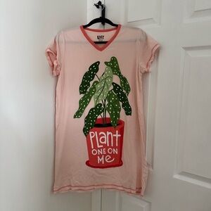 Plant One On Me V-Neck Nightshirt
